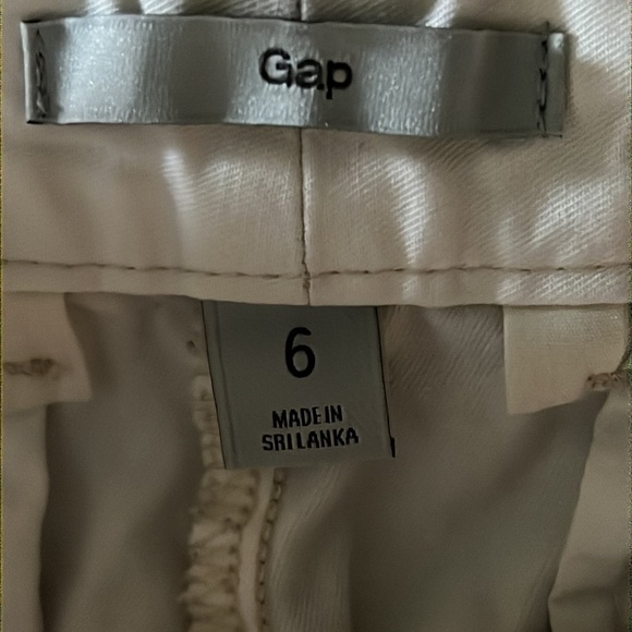Gap white Shorts Size 6 - Picture 3 of 5